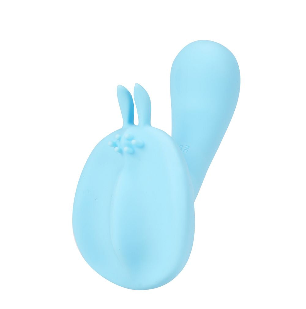 Averi Blue